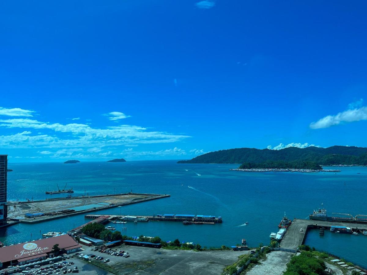 Jesselton Point Seaview Homestay Кота Кинабалу Екстериор снимка